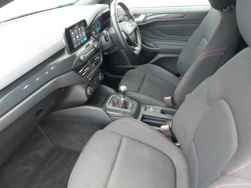 Used Ford Focus 2019 for sale - 77544010: Photo 5