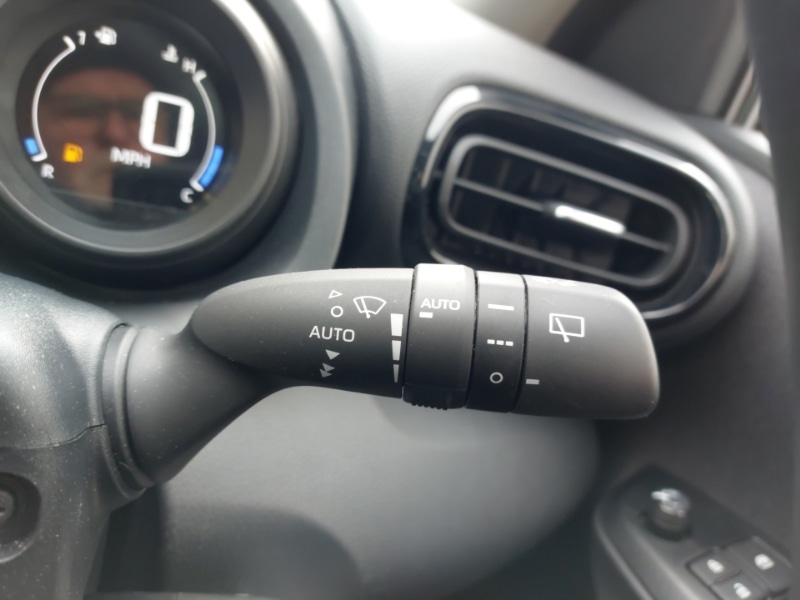 Used Toyota Yaris 2023 for sale - 77472155: Photo 17