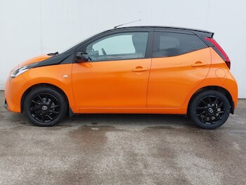 Used Toyota AYGO 2019 for sale - 78317684: Photo