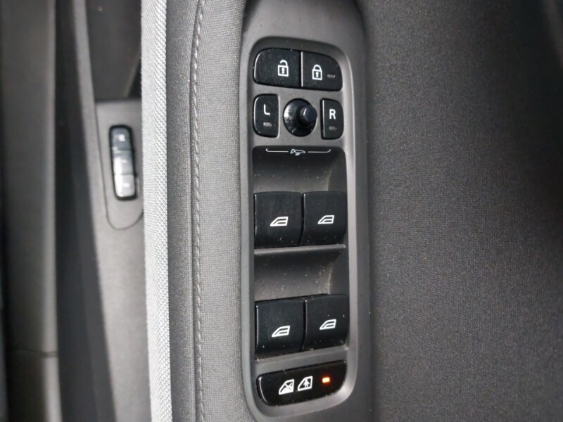 Used Polestar Polestar 2 2023 for sale - 77664289: Photo 18