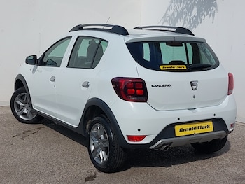Used Dacia Sandero Stepway 2020 for sale - 79505527: Photo
