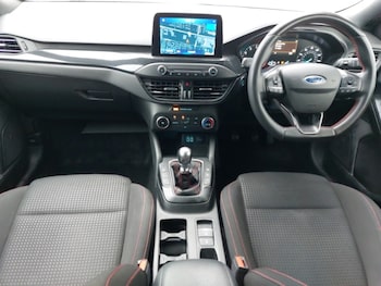 Used Ford Focus 2021 for sale - 77373428: Photo