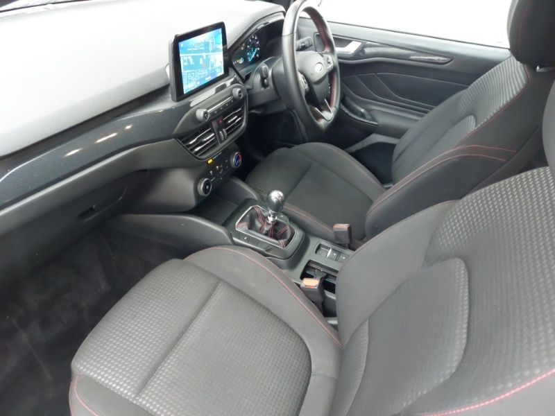 Used Ford Focus 2021 for sale - 77373428: Photo 5