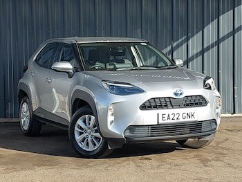 Used Toyota Yaris Cross 2022 for sale - 77656855: Photo