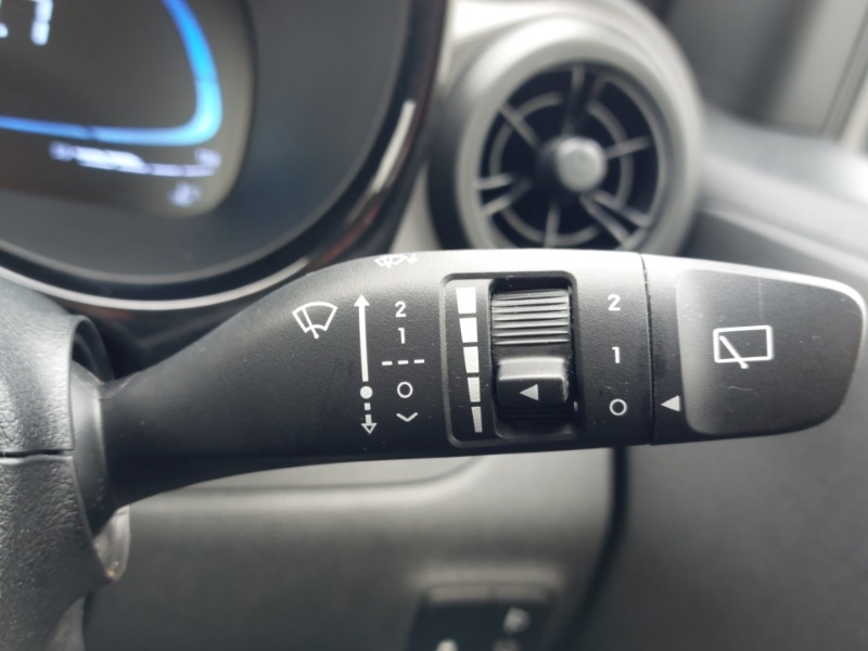 Used Hyundai i10 2023 for sale - 78202828: Photo 17