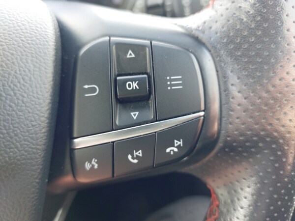 Used Ford Focus 2018 for sale - 76172076: Photo 15