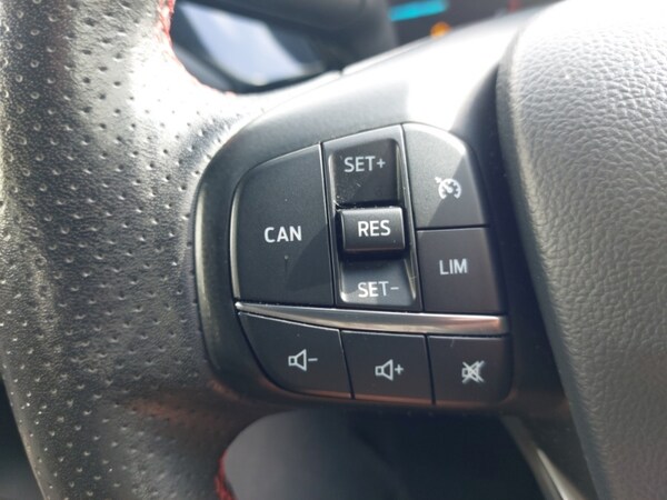 Used Ford Focus 2018 for sale - 76172076: Photo 16