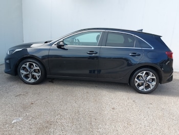 Used Kia Ceed 2019 for sale - 79144216: Photo