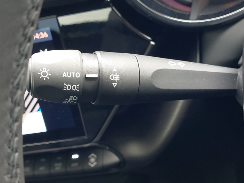 Used Alfa Romeo Junior 2025 for sale - 78164056: Photo 15