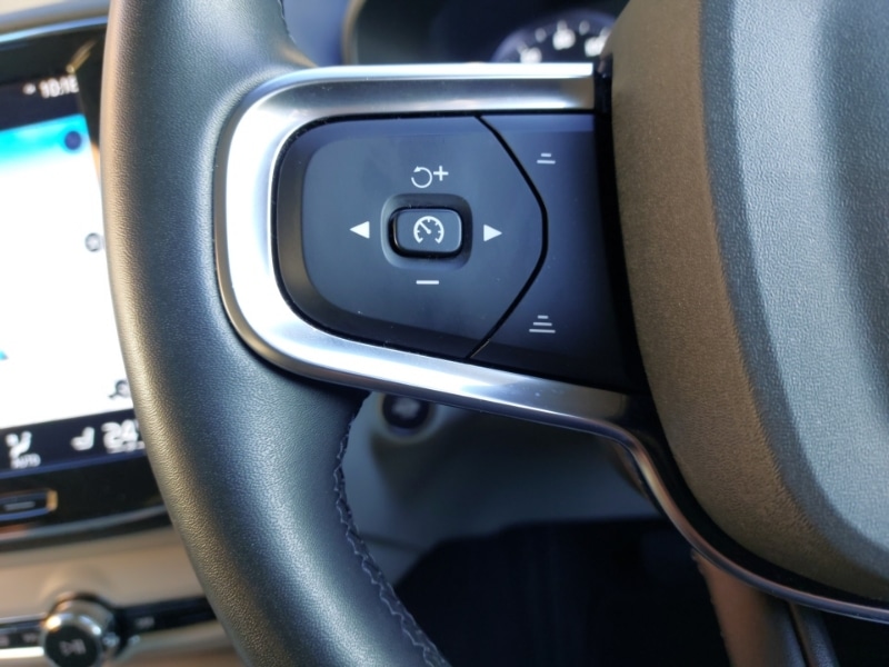 Used Volvo XC40 2022 for sale - 76860390: Photo 14