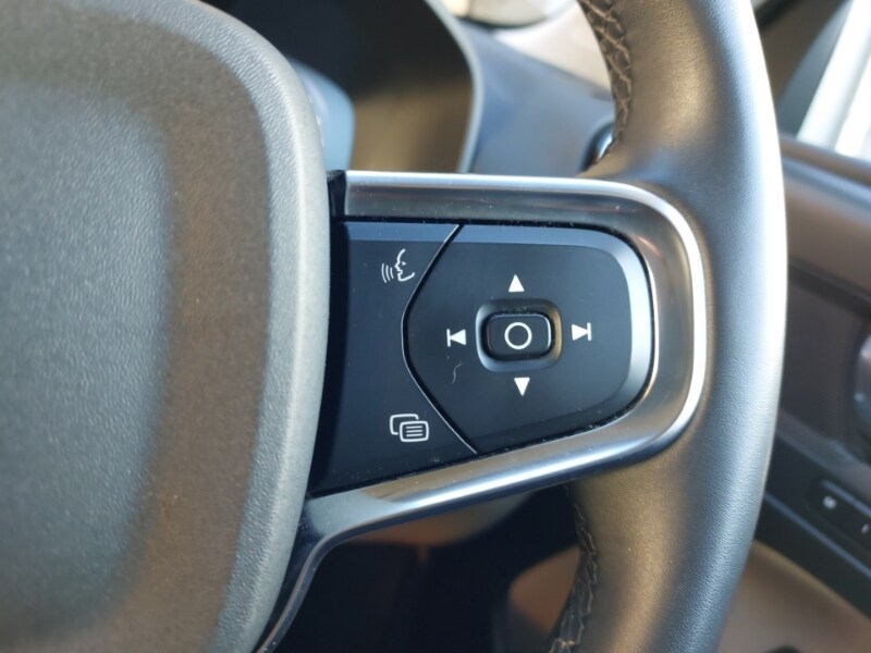 Used Volvo XC40 2022 for sale - 76860390: Photo 16