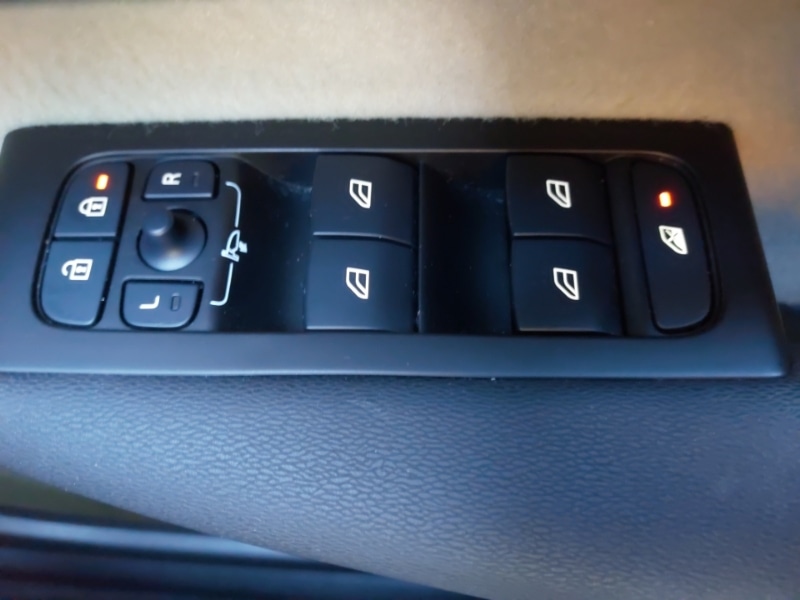 Used Volvo XC40 2022 for sale - 76860390: Photo 18