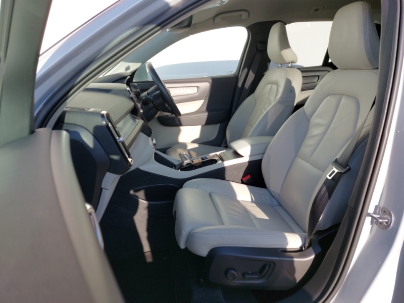 Used Volvo XC40 2022 for sale - 76860390: Photo 5