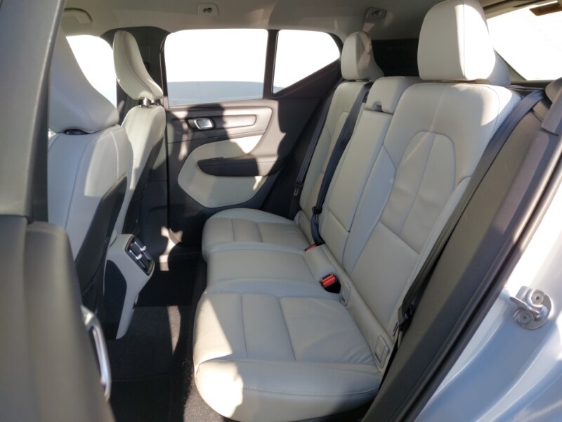 Used Volvo XC40 2022 for sale - 76860390: Photo 6