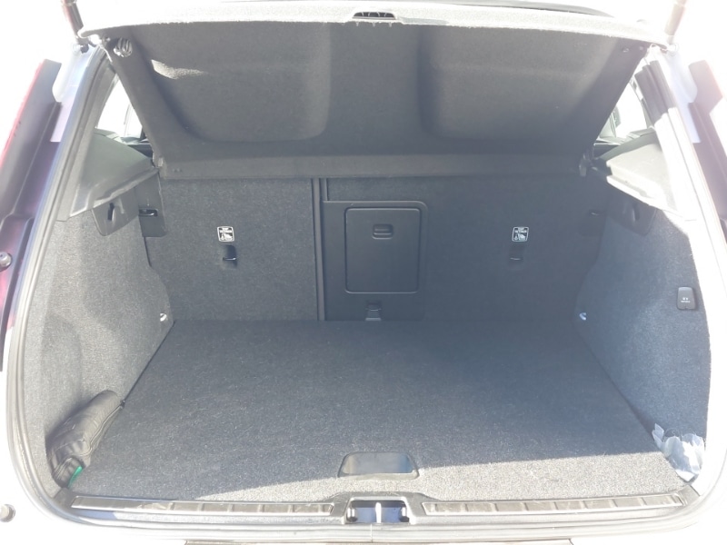 Used Volvo XC40 2022 for sale - 76860390: Photo 8