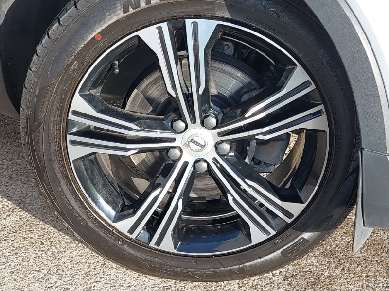 Used Volvo XC40 2022 for sale - 76860390: Photo 9