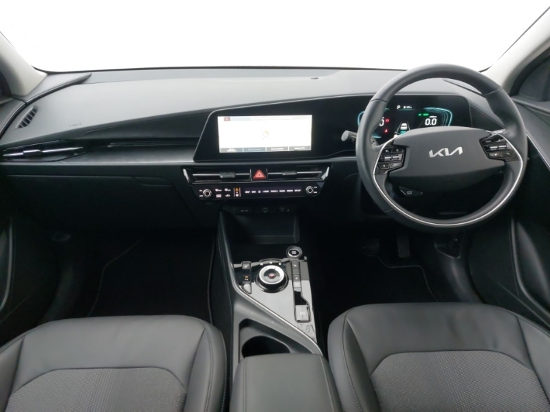 Used Kia Niro 2023 for sale - 76427642: Photo 2
