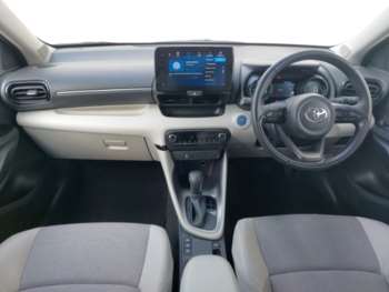 Used Toyota Yaris 2024 for sale - 75169709: Photo