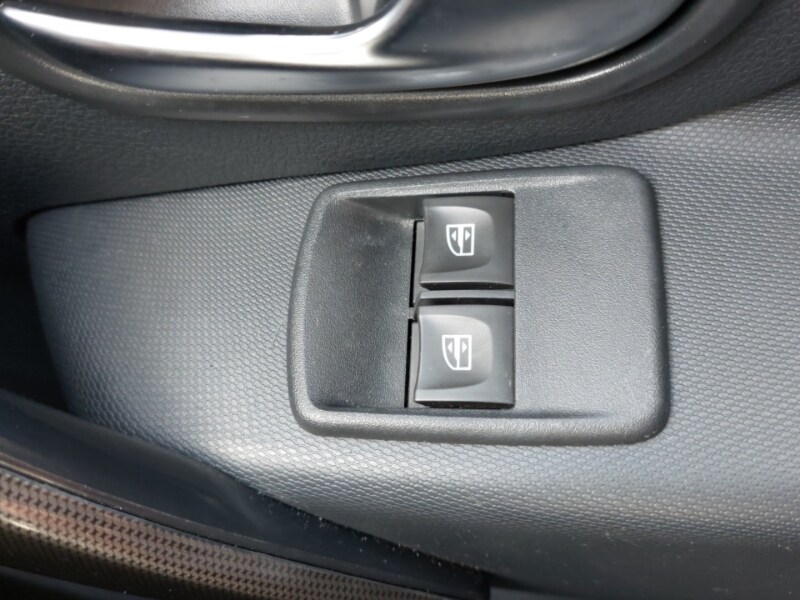 Used Dacia Sandero Stepway 2020 for sale - 76493357: Photo 18