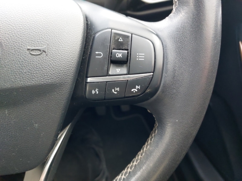 Used Ford Fiesta 2018 for sale - 76951632: Photo 16