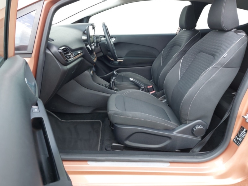 Used Ford Fiesta 2018 for sale - 76951632: Photo 5