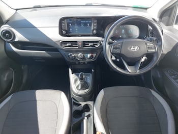 Used Hyundai i10 2023 for sale - 78326526: Photo
