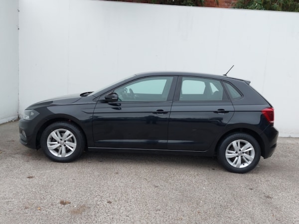 Used Volkswagen Polo 2018 for sale - 76221182: Photo 4