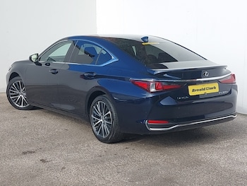 Used Lexus ES 2022 for sale - 76078775: Photo