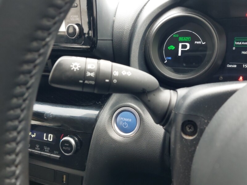 Used Toyota Yaris Cross 2022 for sale - 76160845: Photo 16