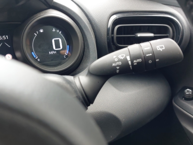 Used Toyota Yaris Cross 2022 for sale - 76160845: Photo 17