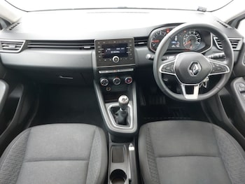Used Renault Clio 2021 for sale - 78664537: Photo