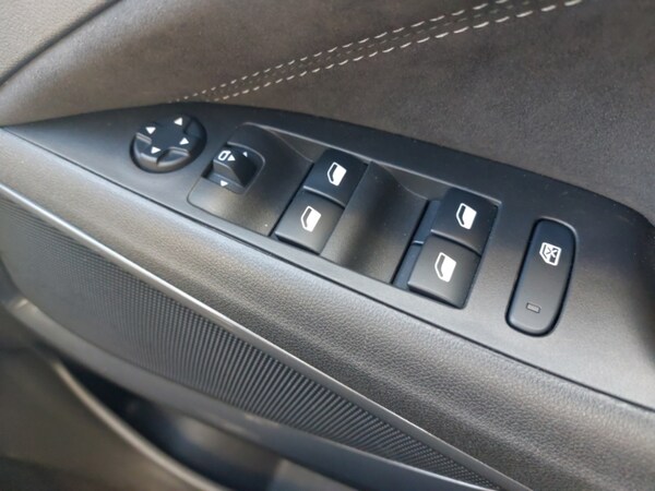 Used Vauxhall Crossland 2022 for sale - 75315700: Photo 13