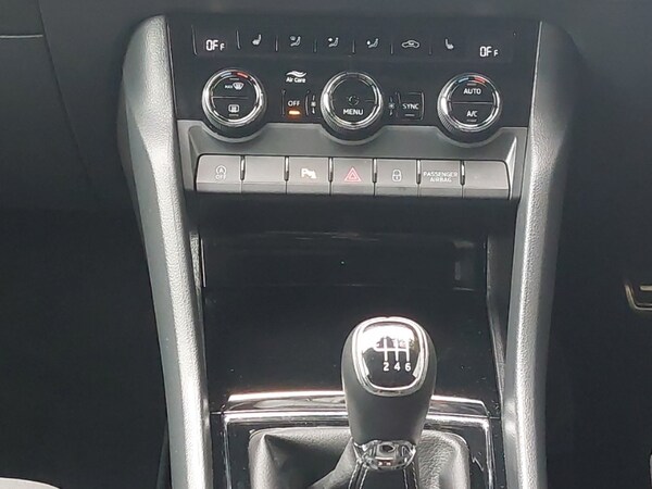 Used Skoda Karoq 2024 for sale - 76052750: Photo 11