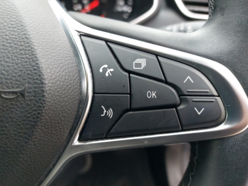 Used Renault Clio 2021 for sale - 76160354: Photo 15