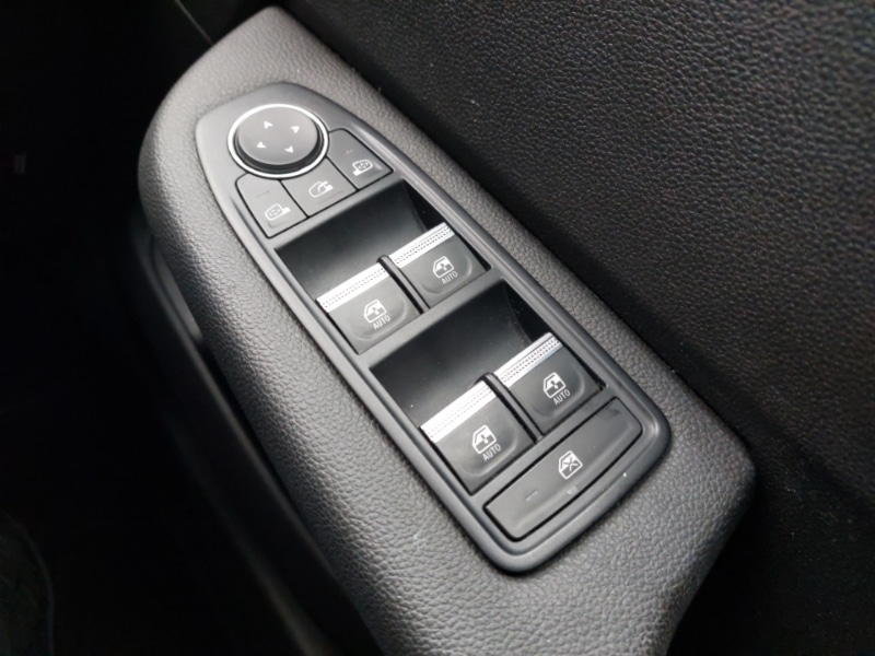 Used Renault Clio 2021 for sale - 76160354: Photo 18