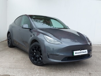 2022 - Long Range AWD 5dr Auto