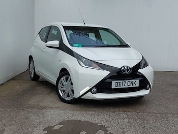 2017 - 1.0 VVT-i X-Pression 5dr