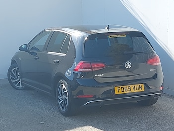 Used Volkswagen Golf 2020 for sale - 75714750: Photo