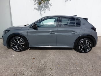 Used Peugeot 208 2026 for sale - 79799423: Photo