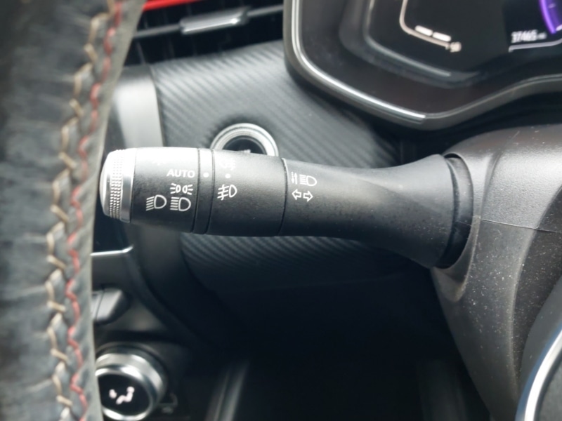 Used Renault Clio 2020 for sale - 77209065: Photo 15