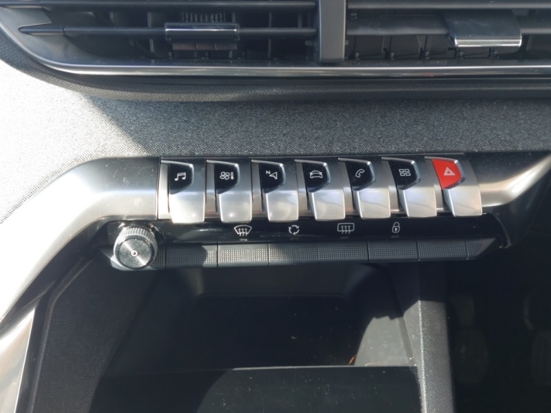 Used Peugeot 3008 2021 for sale - 78202832: Photo 10