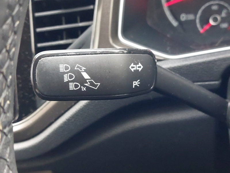 Used Volkswagen T-Roc 2019 for sale - 77448380: Photo 15