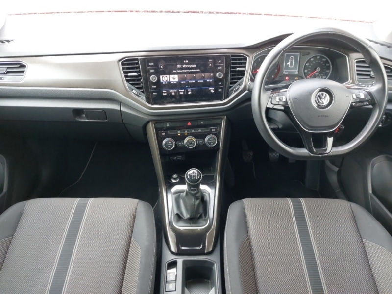 Used Volkswagen T-Roc 2019 for sale - 77448380: Photo 2