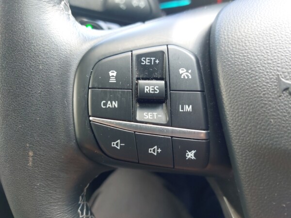 Used Ford Fiesta 2018 for sale - 76103622: Photo 16