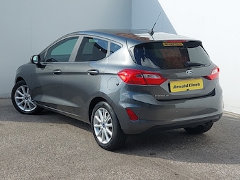 Used Ford Fiesta 2018 for sale - 76103622: Photo 3