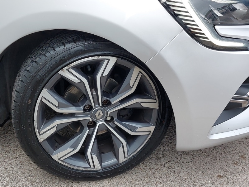 Used Renault Clio 2021 for sale - 76506669: Photo 9