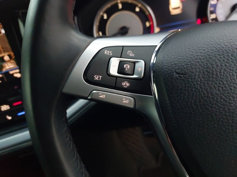 Used Volkswagen Touareg 2019 for sale - 76970625: Photo 13