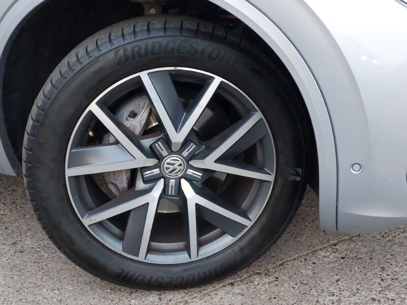 Used Volkswagen Touareg 2019 for sale - 76970625: Photo 9