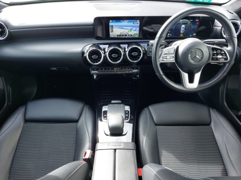 Used Mercedes-Benz A-Class 2019 for sale - 78164061: Photo 2