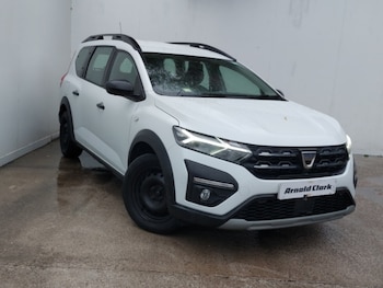 2022 - 1.0 TCe Essential 5dr